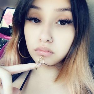 Meet your Posher, Les